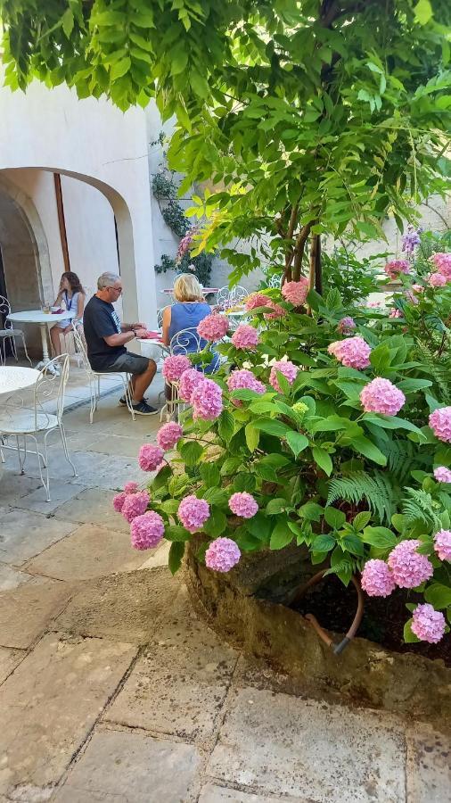 Hotel De La Halle Nolay  Εξωτερικό φωτογραφία