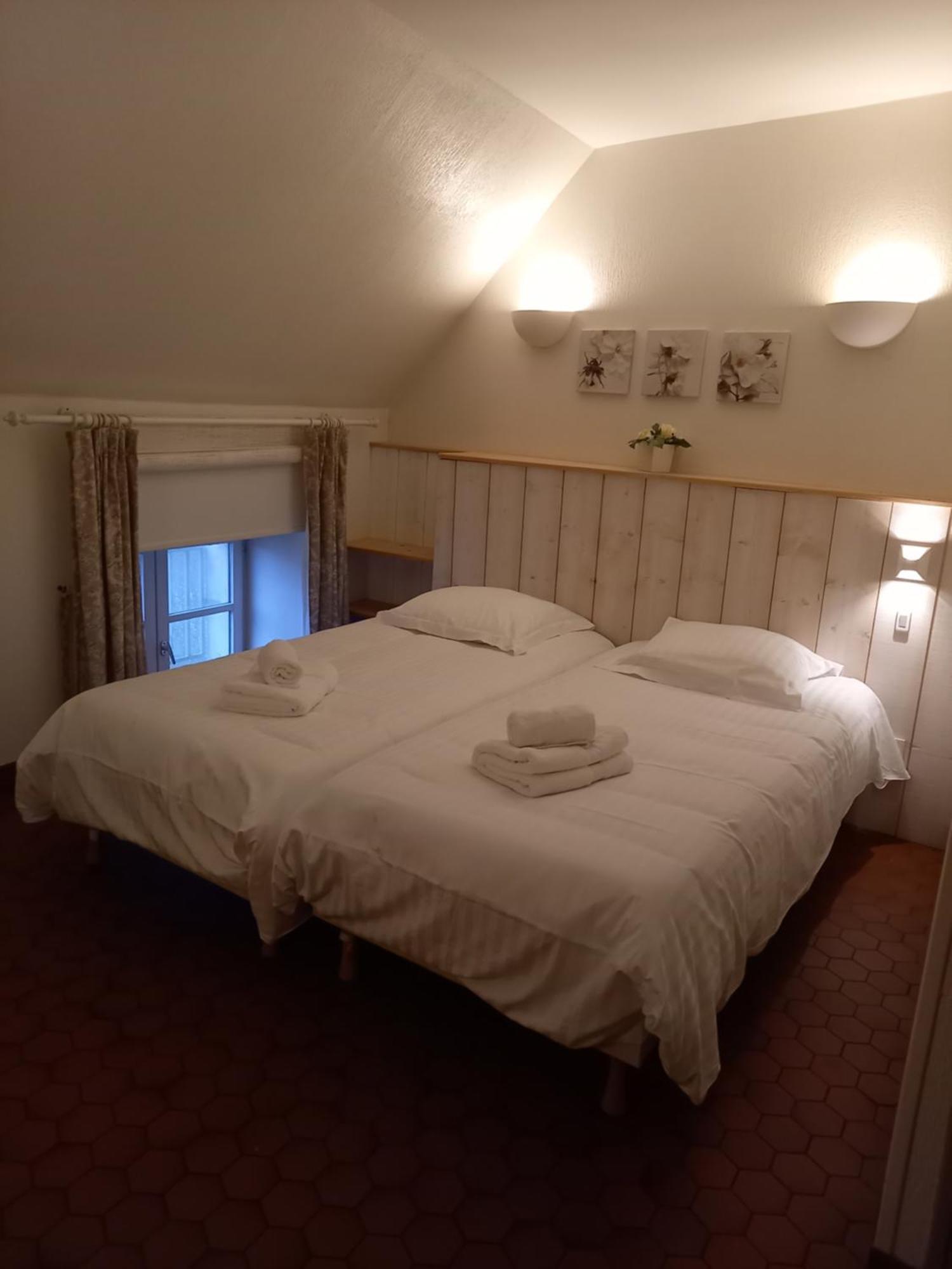Hotel De La Halle Nolay  Εξωτερικό φωτογραφία
