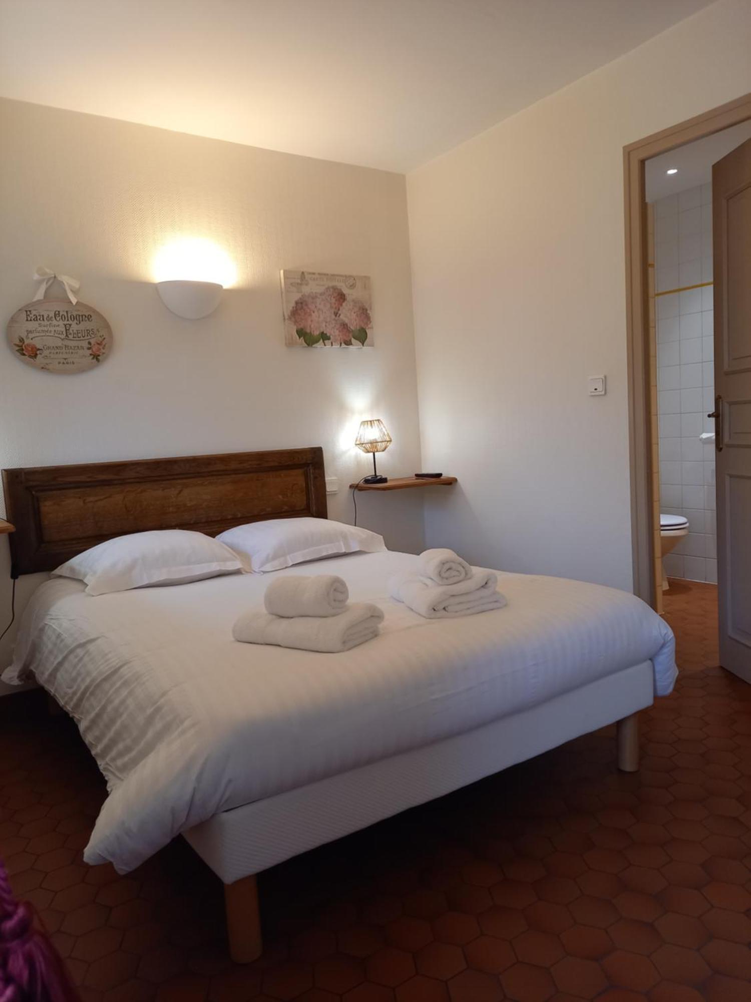 Hotel De La Halle Nolay  Εξωτερικό φωτογραφία