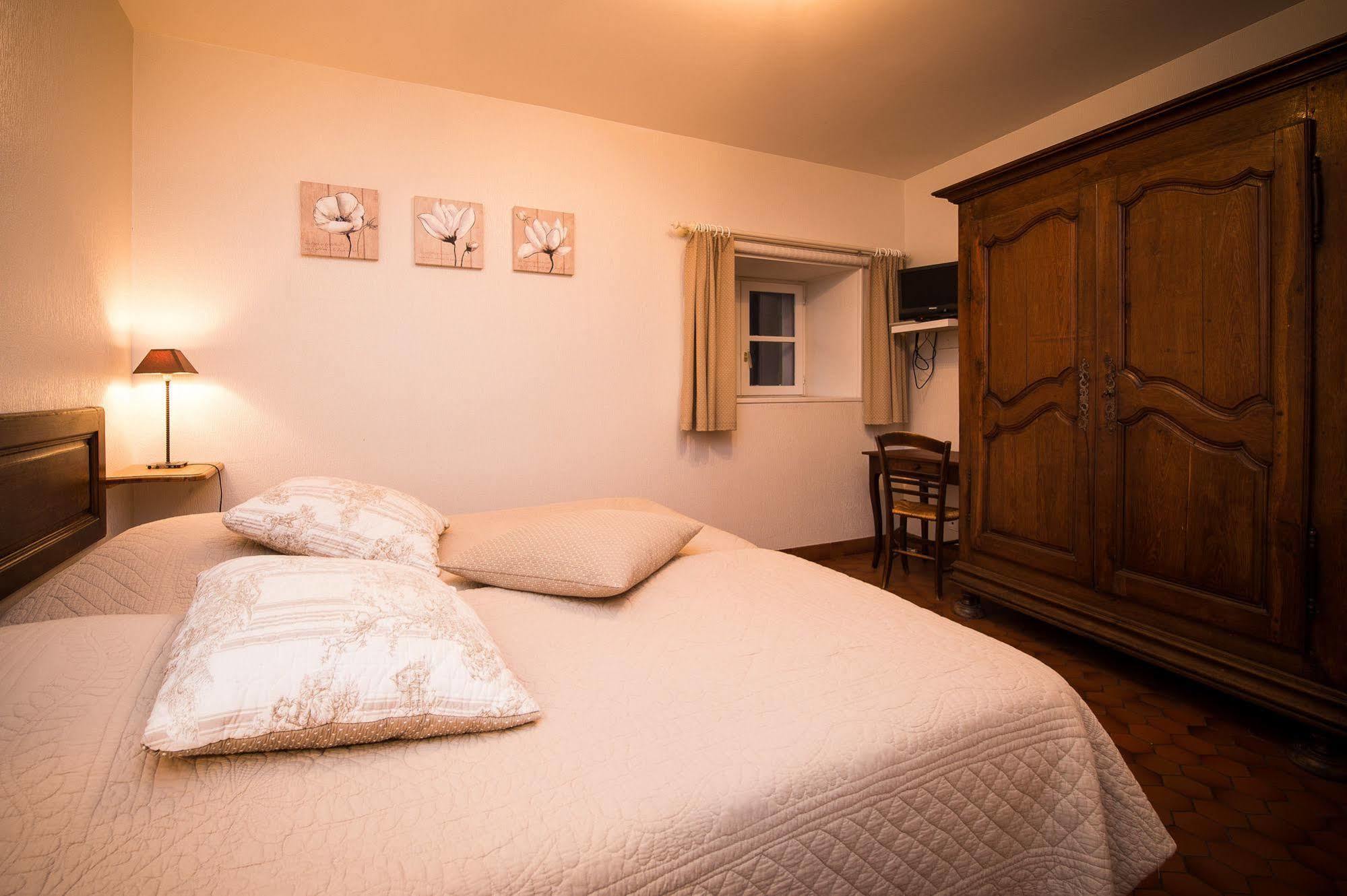 Hotel De La Halle Nolay  Εξωτερικό φωτογραφία